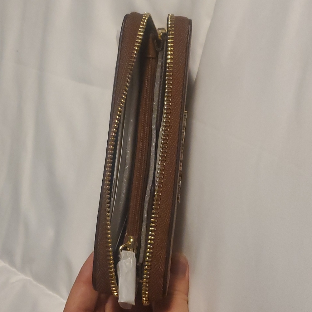 Michael kors wallet - Picture 3 of 7